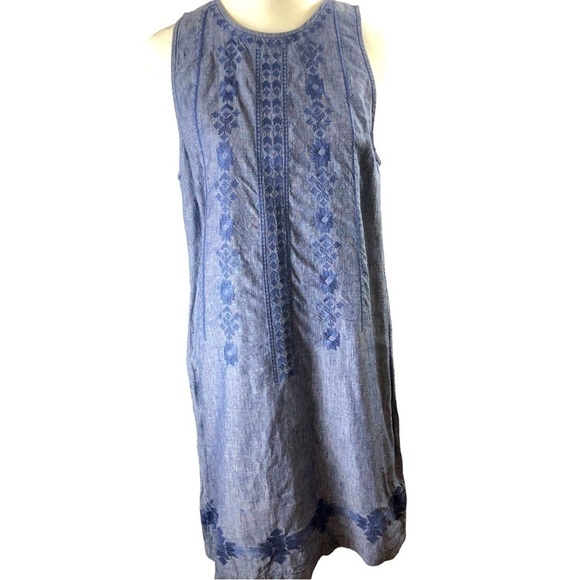 Artisan Dresses & Skirts - Artisan NY Embroidered Linen Shift Dress Women 8 Light Blue and Darker Embroider